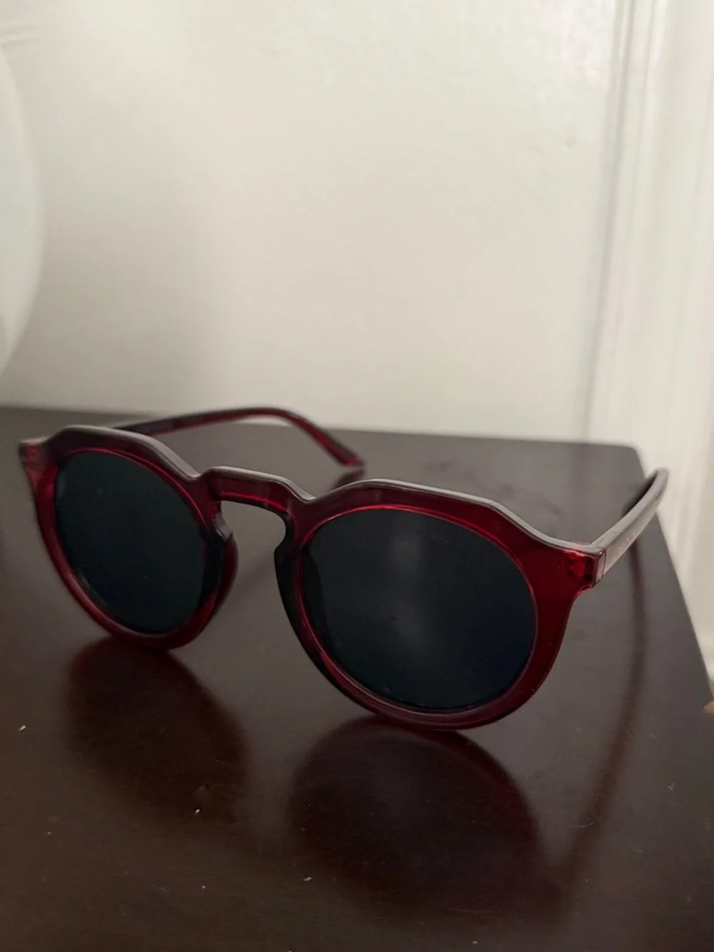 Elizabeth and James Burgundy Transparent Round Sunglasses